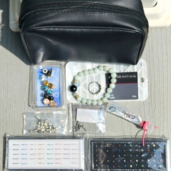 Body jewelry bundle w carry bag 60+ pc lot labret nose ring ear wrist - Picture 3 of 16